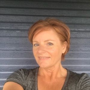 Meet your Posher, Leilani